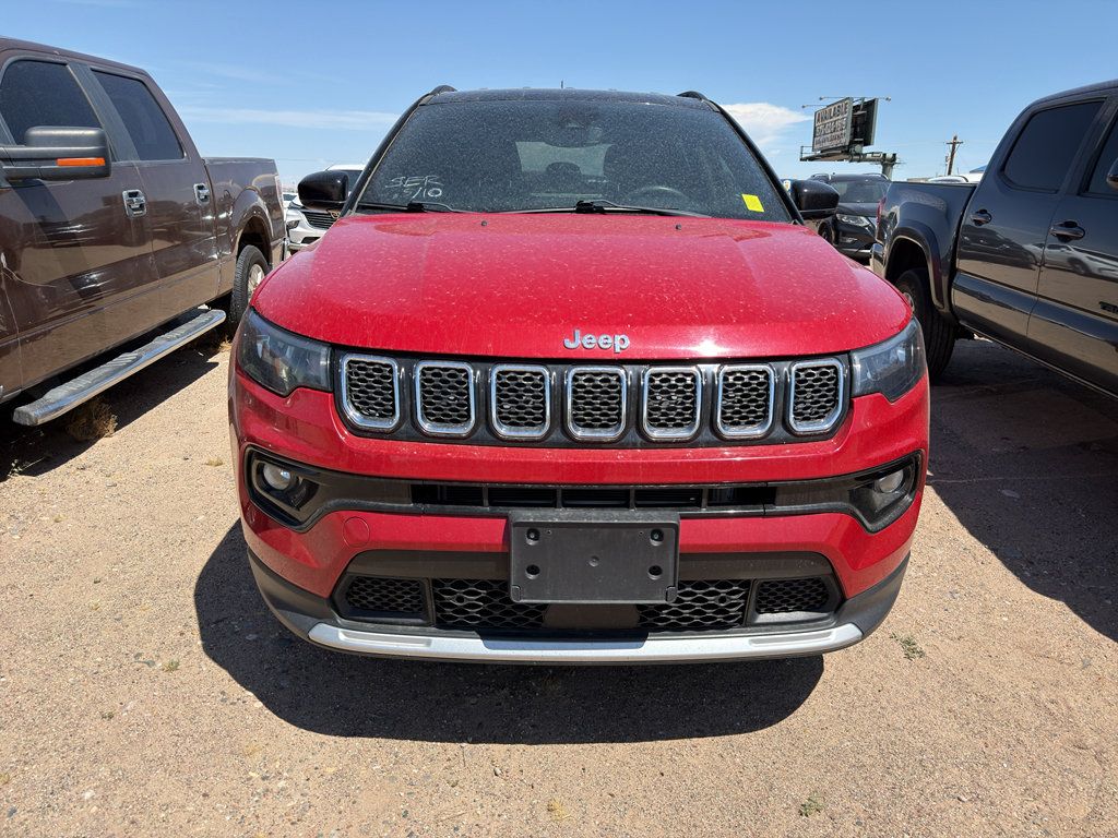Used 2023 Jeep Compass Limited AWD/4WD image 2
