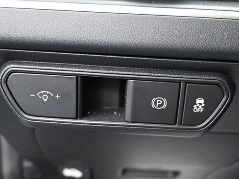 Used 2025 Kia K4 FWD image 23