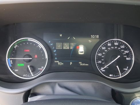 Used 2024 Toyota Sienna Platinum FWD image 13