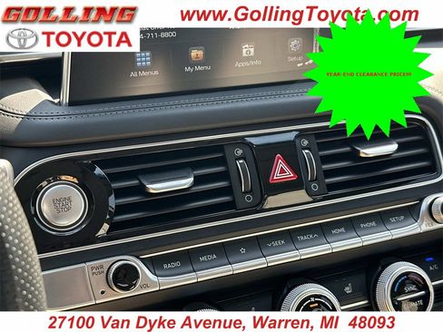 Used 2020 Genesis G70 2.0T Sport image 32