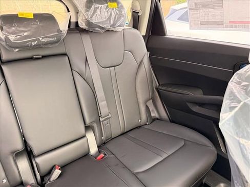 New 2026 Kia Sorento S image 17