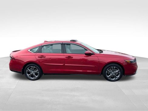 Used 2023 Honda Accord EX-L image 6