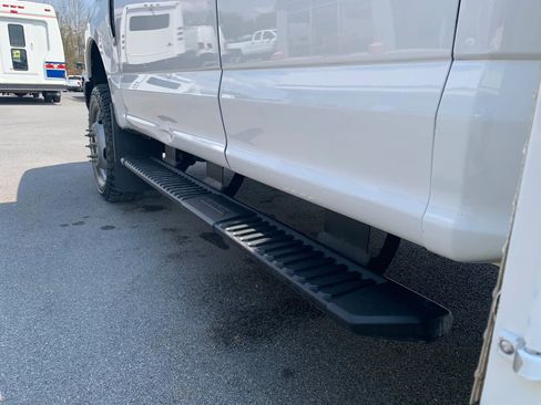 Used 2019 Ford F350 XL w/ Power Equipment Group image 7
