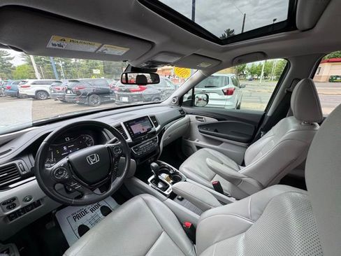 Used 2018 Honda Ridgeline RTL-E image 24
