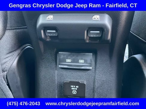 Certified 2025 Jeep Gladiator Mojave w/ Safety Group AWD/4WD image 27