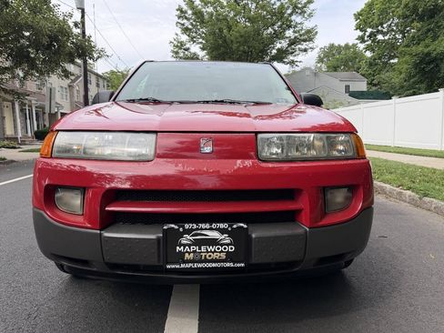 Used 2003 Saturn Vue AWD V6 image 3