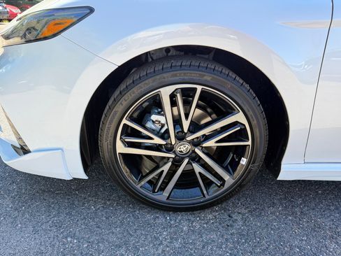 Used 2026 Toyota Camry XSE w/ Premium Package FWD image 24