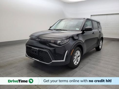 Used 2025 Kia Soul S image 1