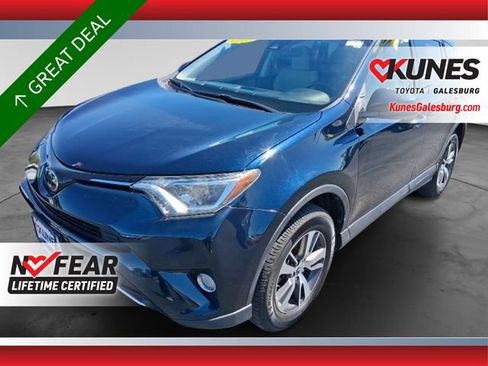 Used 2018 Toyota RAV4 XLE AWD/4WD image 1