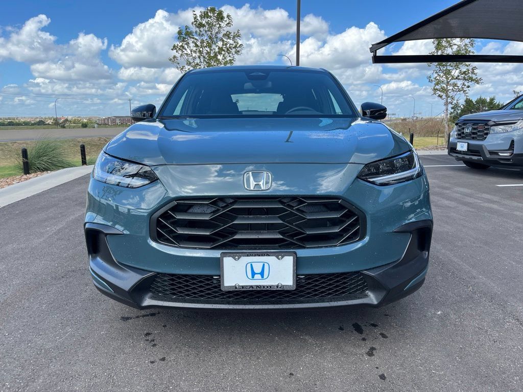 Certified 2027 Honda HR-V Sport image 2