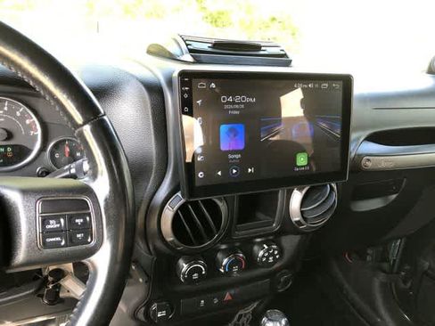 Used 2011 Jeep Wrangler Sport AWD/4WD image 23
