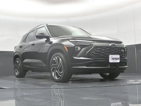 Used 2025 Chevrolet TrailBlazer RS w/ Convenience Package FWD image 51
