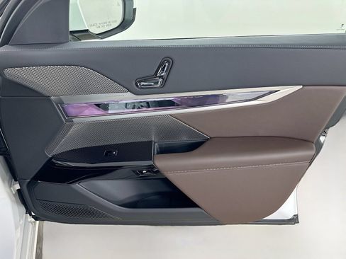 New 2026 BMW 760i xDrive AWD/4WD image 44