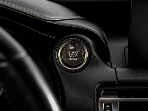 Used 2022 Lexus IS 350 F Sport RWD image 18