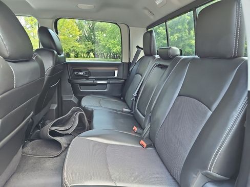Used 2015 RAM 2500 Laramie AWD/4WD image 17