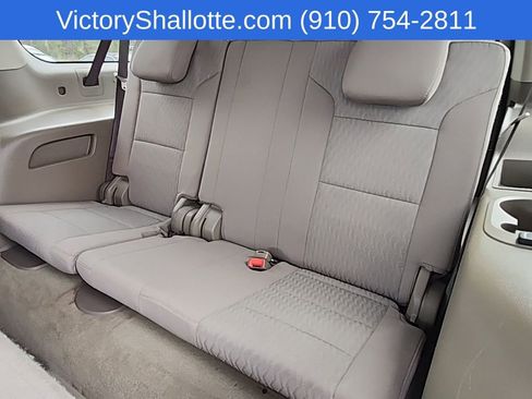 Used 2017 GMC Yukon XL SLE w/ SLE Value Package image 22