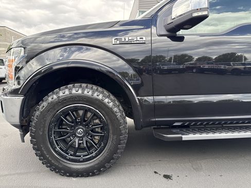 Used 2019 Ford F150 Lariat AWD/4WD image 10