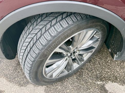 Used 2017 Lincoln MKX Reserve w/ Driver Assistance Package image 35