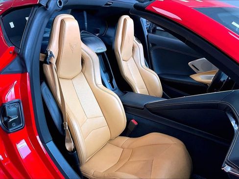 Used 2020 Chevrolet Corvette Stingray Preferred Cpe w/ 2LT Preferred Equipment Group RWD image 25