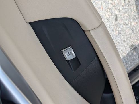 Used 2022 BMW X3 xDrive30i w/ Convenience Package AWD/4WD image 34