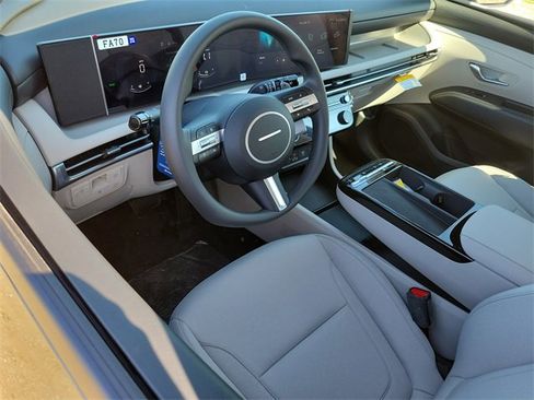 New 2026 Hyundai Tucson Blue SE w/ Tow & Go Package image 6