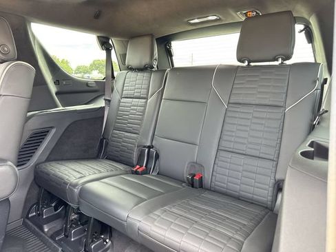Used 2026 Cadillac Escalade Platinum Sport w/ LPO, ONYX Package AWD/4WD image 24