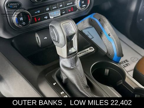 Used 2023 Ford Bronco Outer Banks image 17