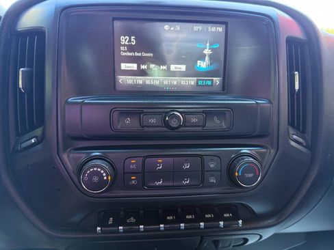 Used 2018 Chevrolet Silverado 1500 W/T w/ WT Fleet Convenience Package AWD/4WD image 17