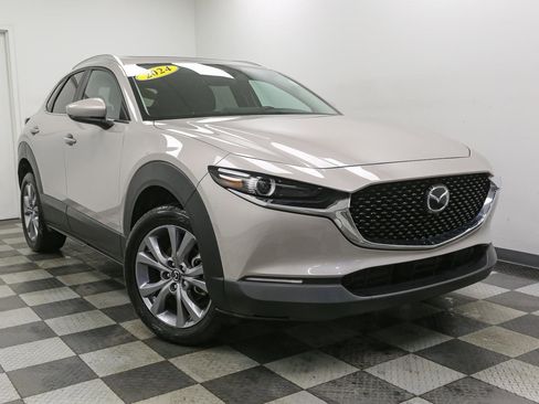 Used 2024 MAZDA CX-30 AWD 2.5 S w/ Preferred Package image 2