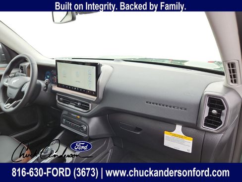 New 2025 Ford Bronco Sport Outer Banks image 24