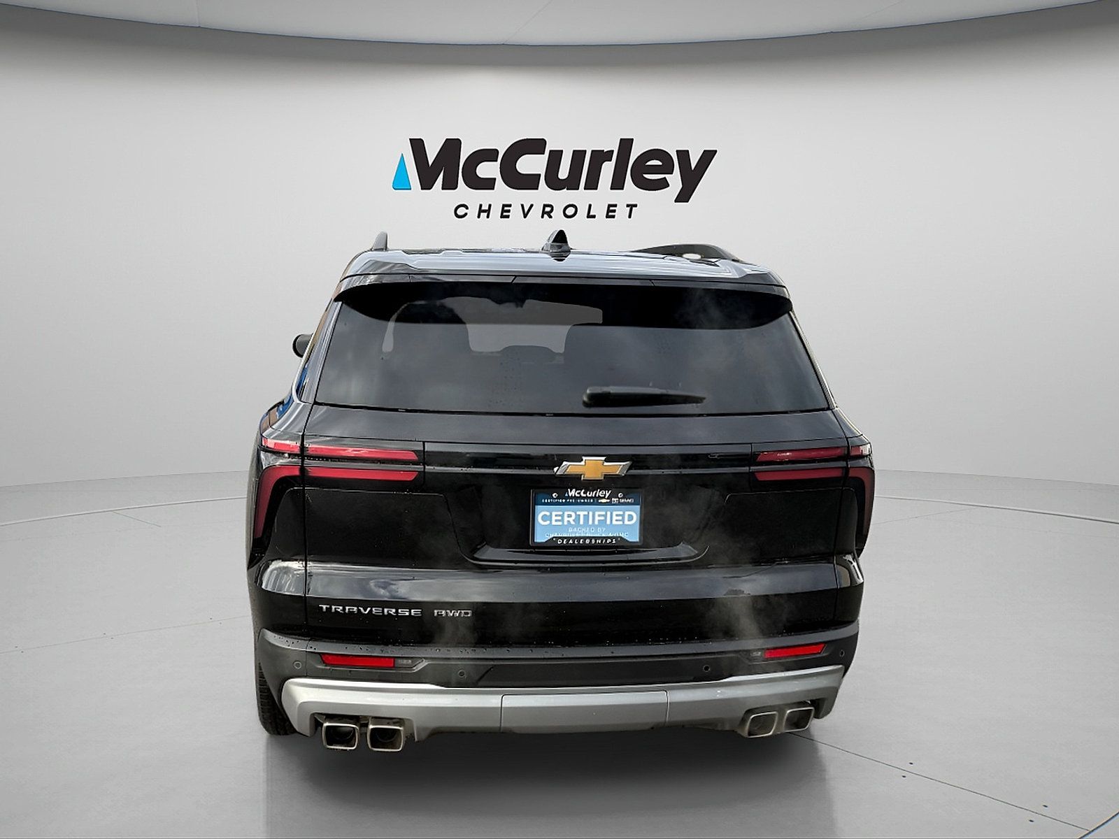 Used 2025 Chevrolet Traverse LT w/ Sun and Wheel Package AWD/4WD image 6