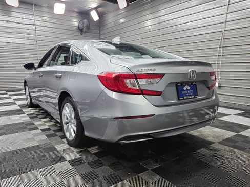 Used 2020 Honda Accord LX image 8