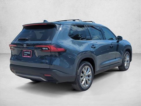New 2026 Toyota Grand Highlander AWD image 5