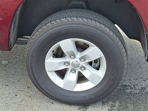 Used 2024 RAM 1500 Classic SLT image 26