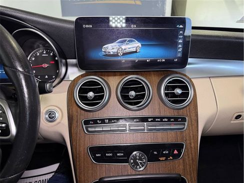 Used 2019 Mercedes-Benz C 300 Sedan image 36