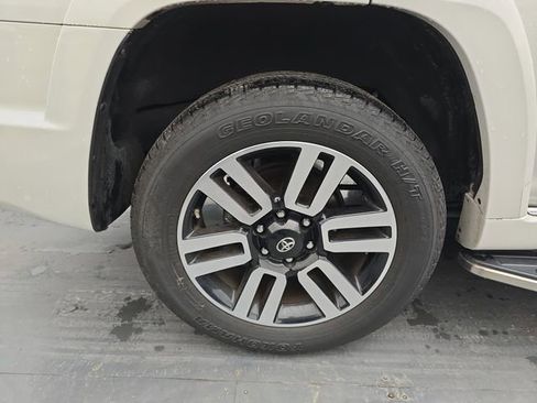 Used 2016 Toyota 4Runner Limited image 20