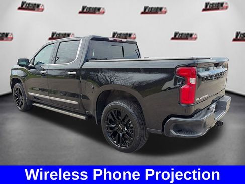 Used 2023 Chevrolet Silverado 1500 High Country w/ High Country Premium Package AWD/4WD image 11