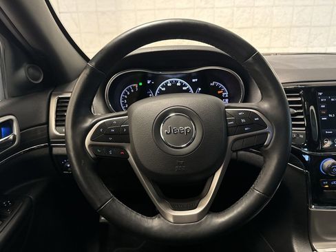 Used 2019 Jeep Grand Cherokee Limited image 19