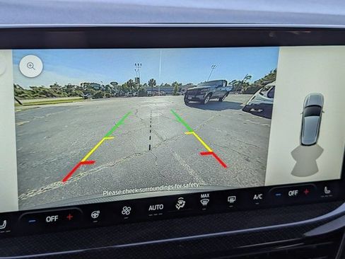 Used 2025 Ford Escape ST-Line w/ Tech Pack #1 FWD image 18