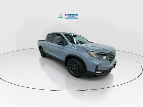 New 2025 Honda Ridgeline TrailSport+ image 4