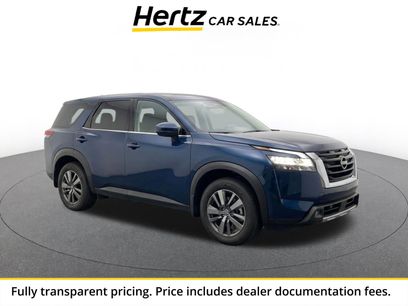 Used 2025 Nissan Pathfinder SV