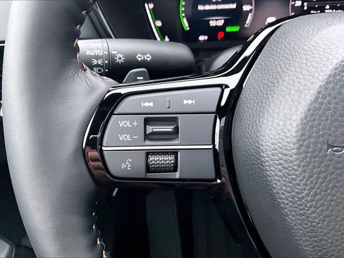 Used 2026 Honda CR-V Sport Touring image 25