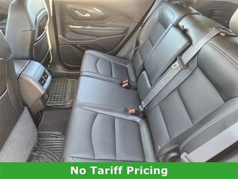 Used 2022 GMC Terrain SLT w/ Tech Package image 28