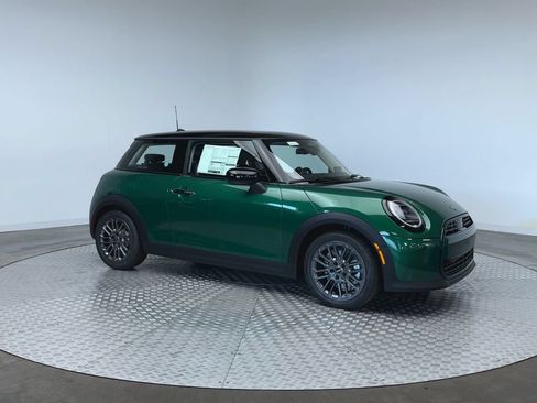 New 2026 MINI Cooper 2-Door Hardtop FWD image 2