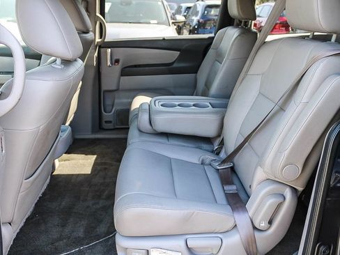 Used 2015 Honda Odyssey EX-L image 18
