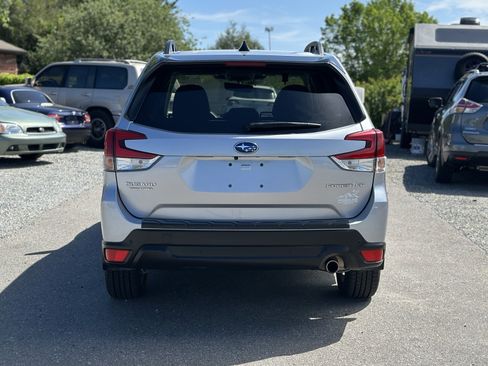 Used 2024 Subaru Forester Limited AWD/4WD image 4