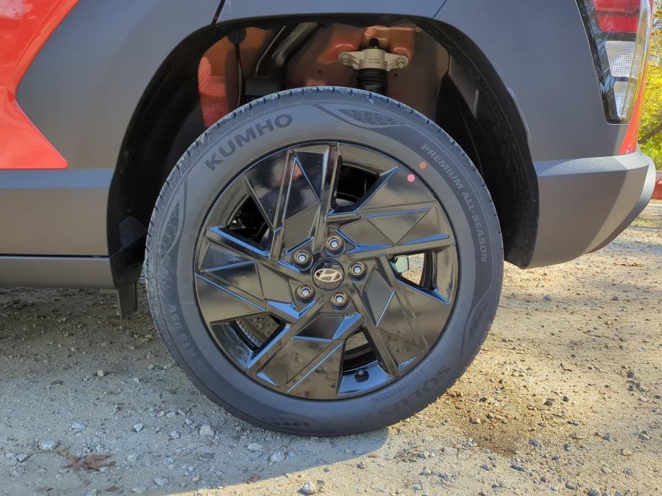 Certified 2026 Hyundai Kona SEL Sport AWD/4WD image 34