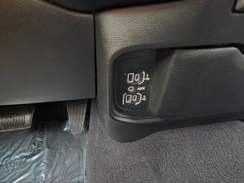 Used 2019 RAM 2500 Big Horn AWD/4WD image 30