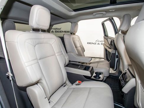 Used 2024 Lincoln Aviator Reserve w/ Equipment Group 201A image 21