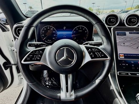 Used 2023 Mercedes-Benz GLC 300 image 23